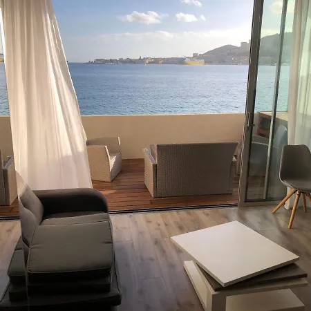 Apartament Pieds Dans L'eau Ajaccio (Corsica)