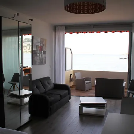 Pieds Dans L'eau Διαμέρισμα Αζάτσιο