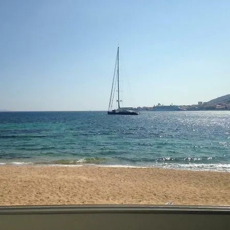 Pieds Dans L’eau * Ajaccio (Corsica)