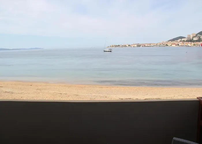 Pieds Dans L'eau Daire