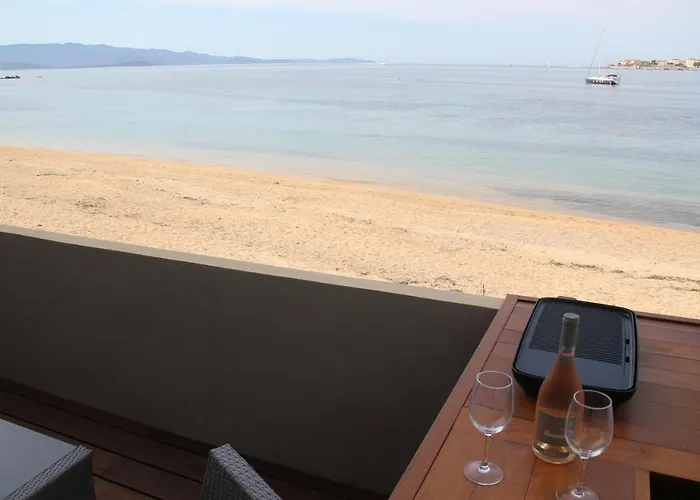 Daire Pieds Dans L'eau *