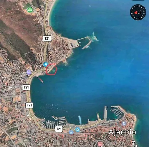 Daire Pieds Dans L'eau Ajaccio (Corsica)