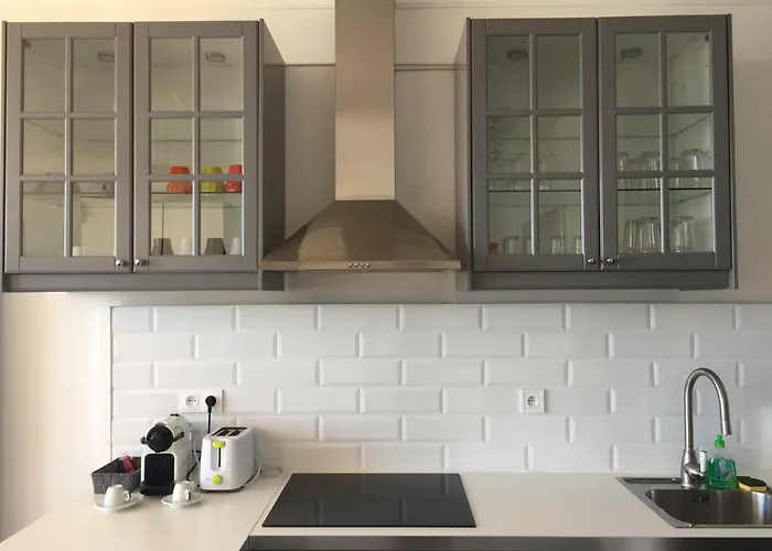 Pieds Dans L'eau Daire *