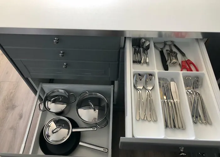 Pieds Dans L'eau Daire *